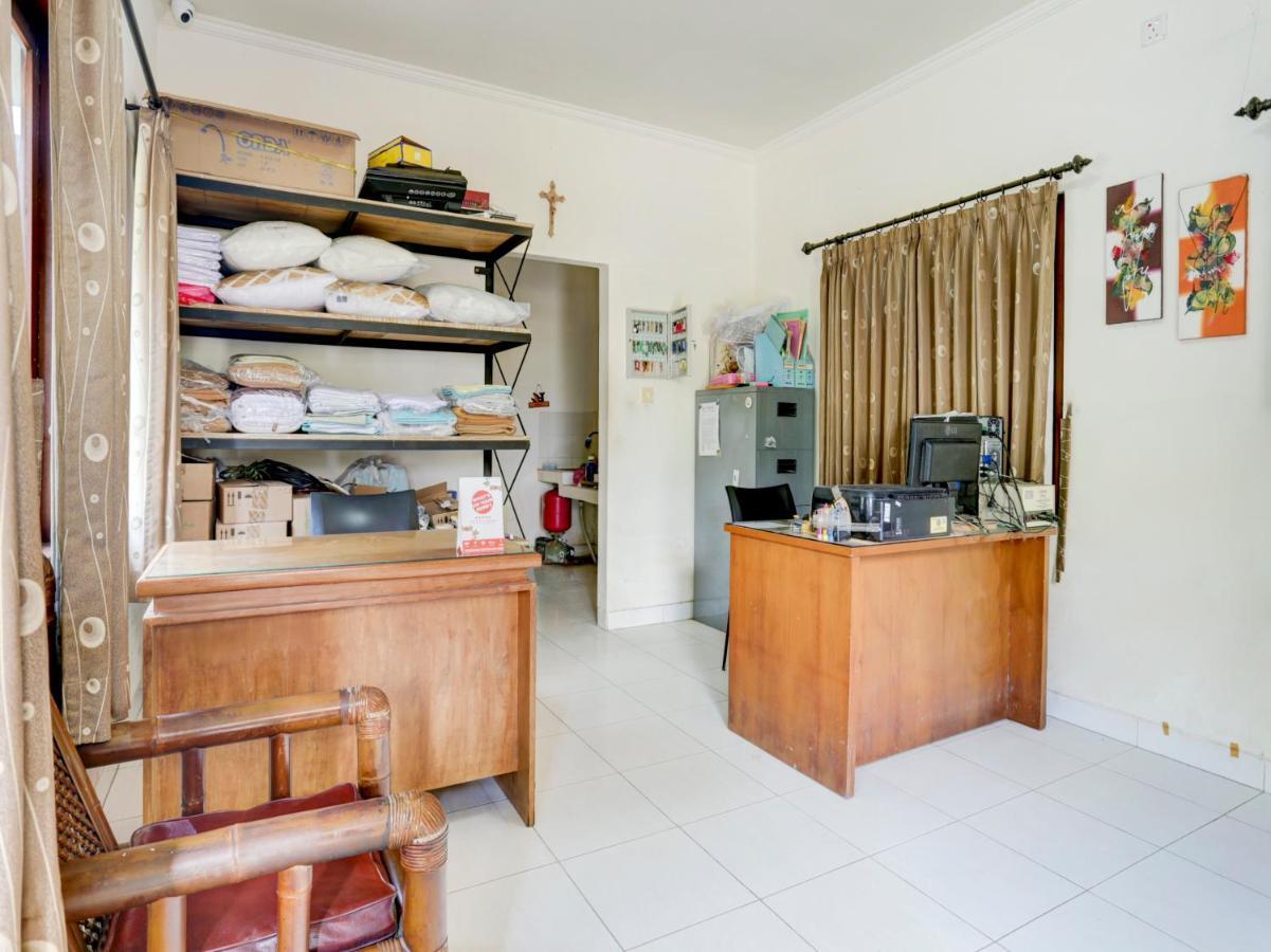 Oyo Flagship 90754 Alamanda Guesthouse Ντενπασάρ Εξωτερικό φωτογραφία