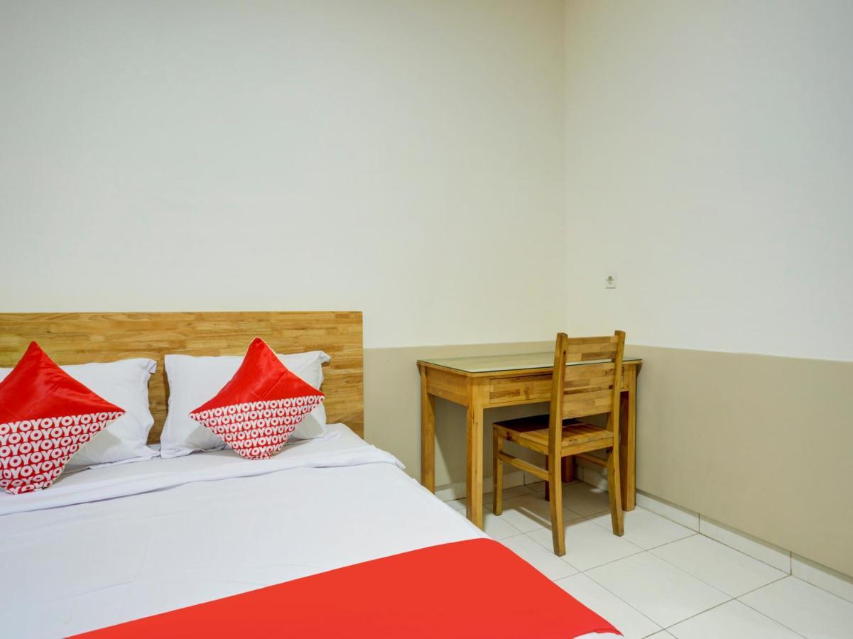 Oyo Flagship 90754 Alamanda Guesthouse Ντενπασάρ Εξωτερικό φωτογραφία
